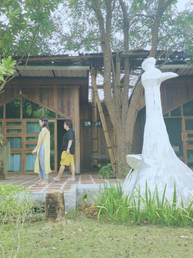 Bed and Breakfast Baangaimuan Lamphun Exterior foto