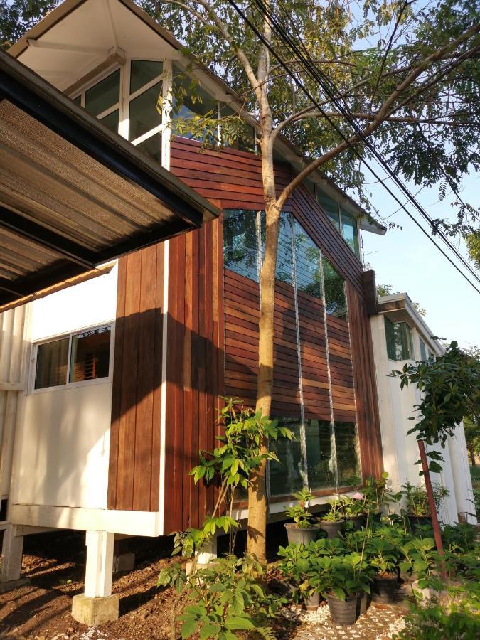 Bed and Breakfast Baangaimuan Lamphun Exterior foto